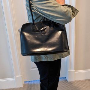 Longchamp vintage black leather shoulder tote